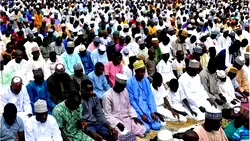 Ahmadiyya Muslims celebrate Eid-el-Fitr, urge continued spiritual growth