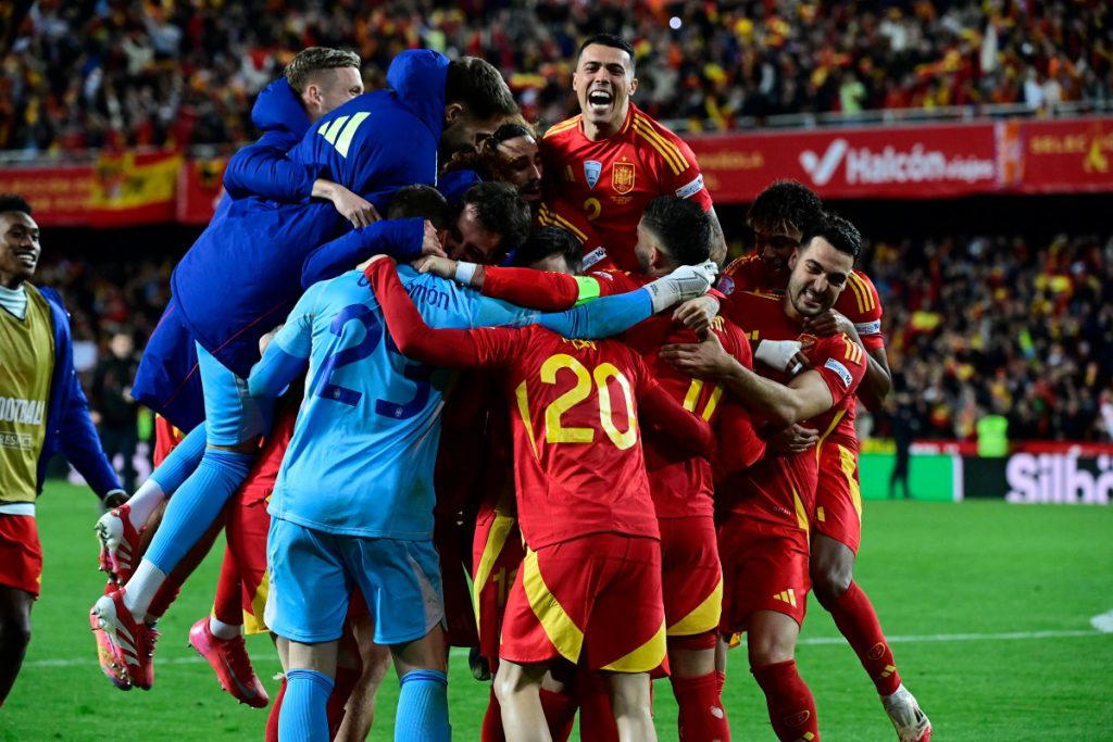 Spain beat Netherlands 5-4 on penalties to reach Nations League semis