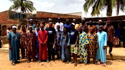 Ramadan: Omo Foundation donates solar lights, starter packs, building materials to Muslim faithful in Oyo 