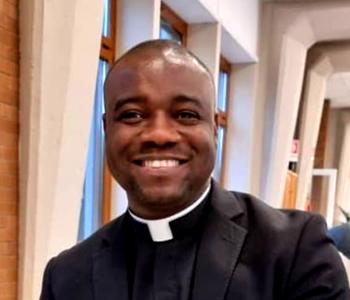 ‘They broke my jaw, I drank garri for 10 days’ – Rev. Fr. Oyode’s nightmare in kidnappers’ den 