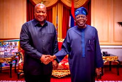 Ghanaian president urges dialogue with breakaway Sahelian countries
