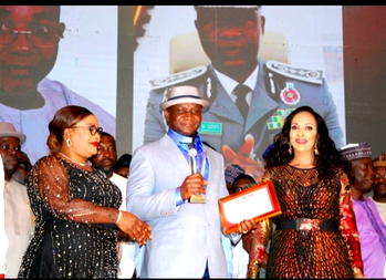 MD NDDC, Samuel Ogbuku bags Public Service Award at 2024 Sun Award