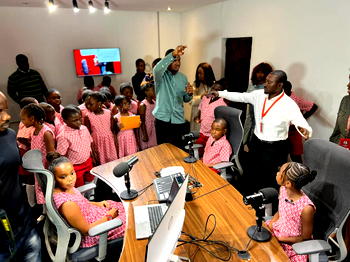 Corona school pupils visit Tingo AI Radio