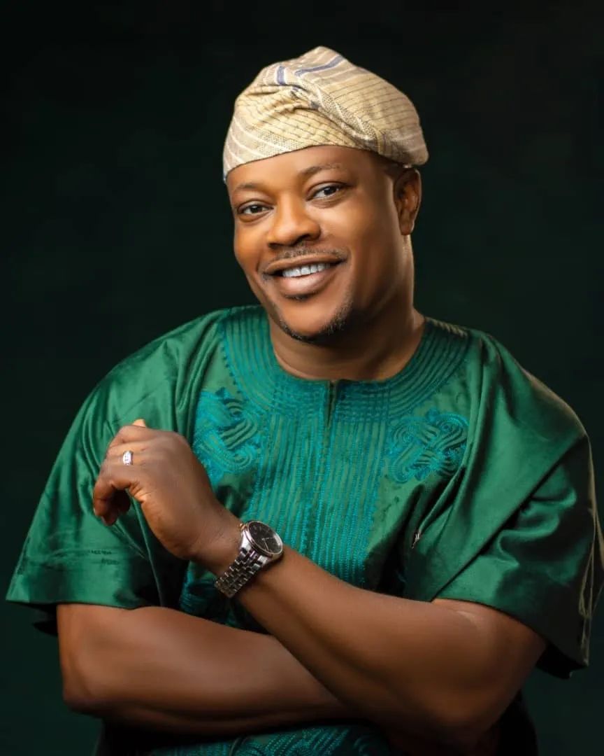 Lanre Teriba kicks off world tour