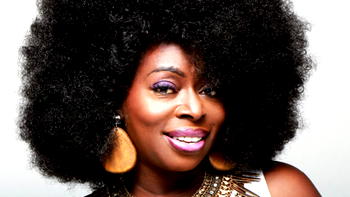 Singer Angie Stone dies in car accident
