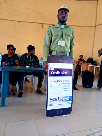 NYSC corps member gets N.5million business grant in Osun