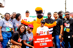 Corporate orgs distribute food relief packs to vulnerable people in Lagos community