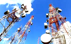 Nigerians question government’s approval of hike in telecoms tariffs