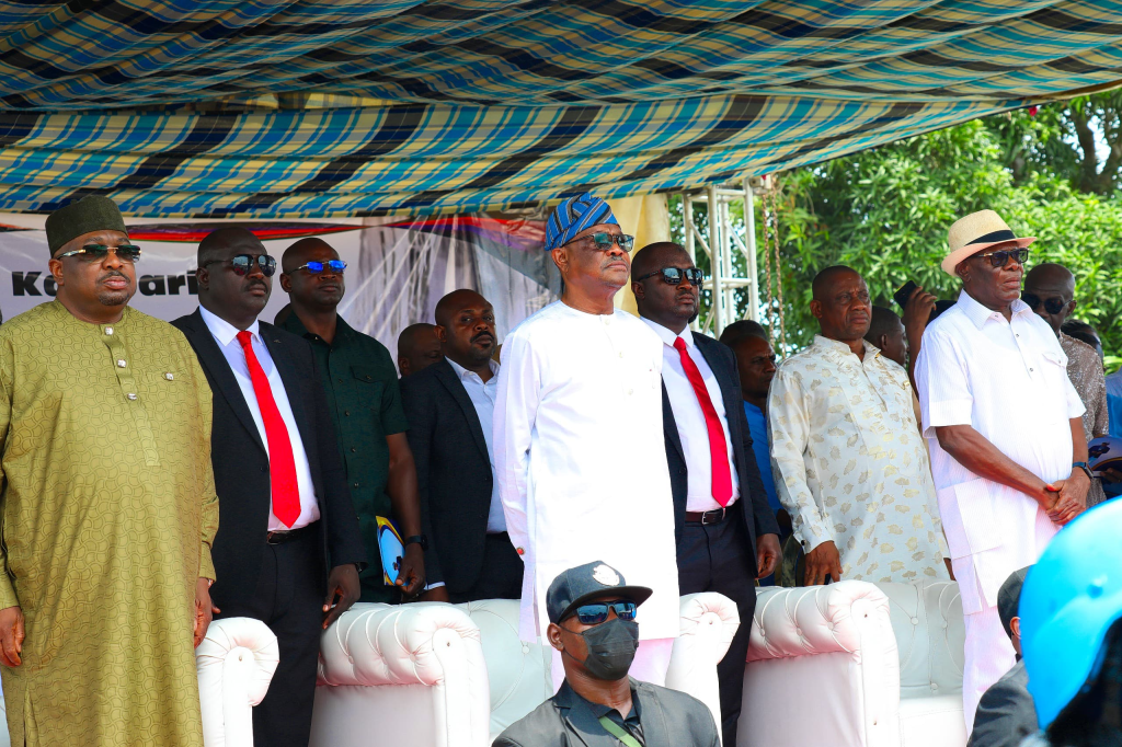 Photos: Wike storms Rivers, honoured by PDP State chairman, other dignitaries in Abalama