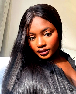 Lady slams ‘exorbitant’ Lagos beach house prices during Detty December