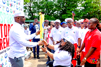 Edo government lauds NDDC for Niger Delta Sports Festival, receives torch