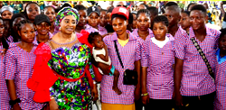 Erelu Ngozi Adeleke hails Osun women on mother’s day