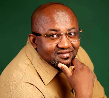 Eze Ihenetu hails Ken Nwankwo over Sun award