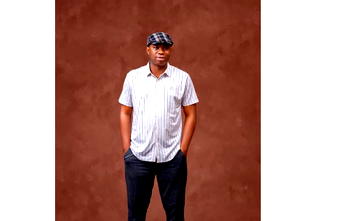 With guitar as weapon Femi Odewole takes Highlife shoulder to shoulder with Afrobeats
