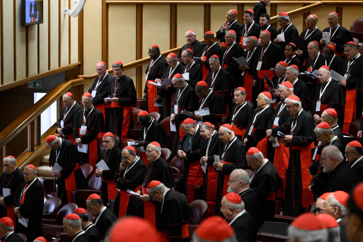 Conclave to elect new pope starts May 7