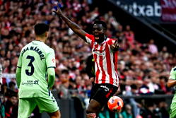 Bilbao edge Las Palmas to close on Champions League qualification