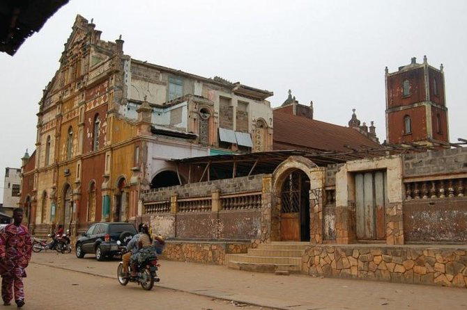 10 countries with multiple capital cities