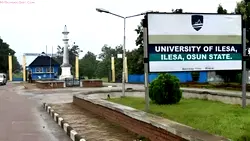 Lightning kills Osun varsity student who was using phone connected to electricity