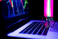 Why Many Nigerian Traders Prefer HFM for Forex Trading
