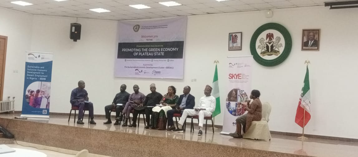 Stakeholders dialogue to promote green economy in Plateau