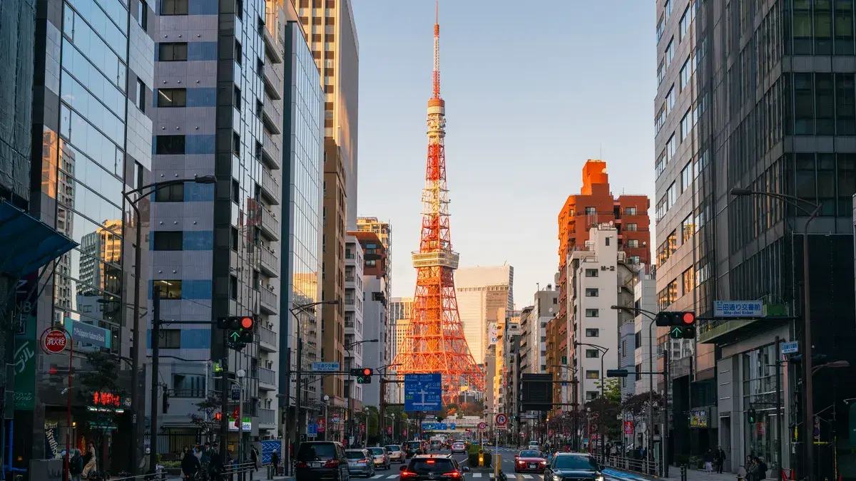 Top 10 countries where people live the longest