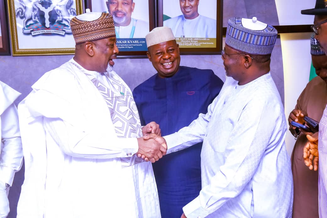 Food: Eba leads 17 governing board chairmen on familiarization visit to Agric Minister