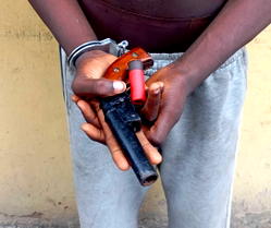 Police arrest 16-year-old boy with gun in Lagos