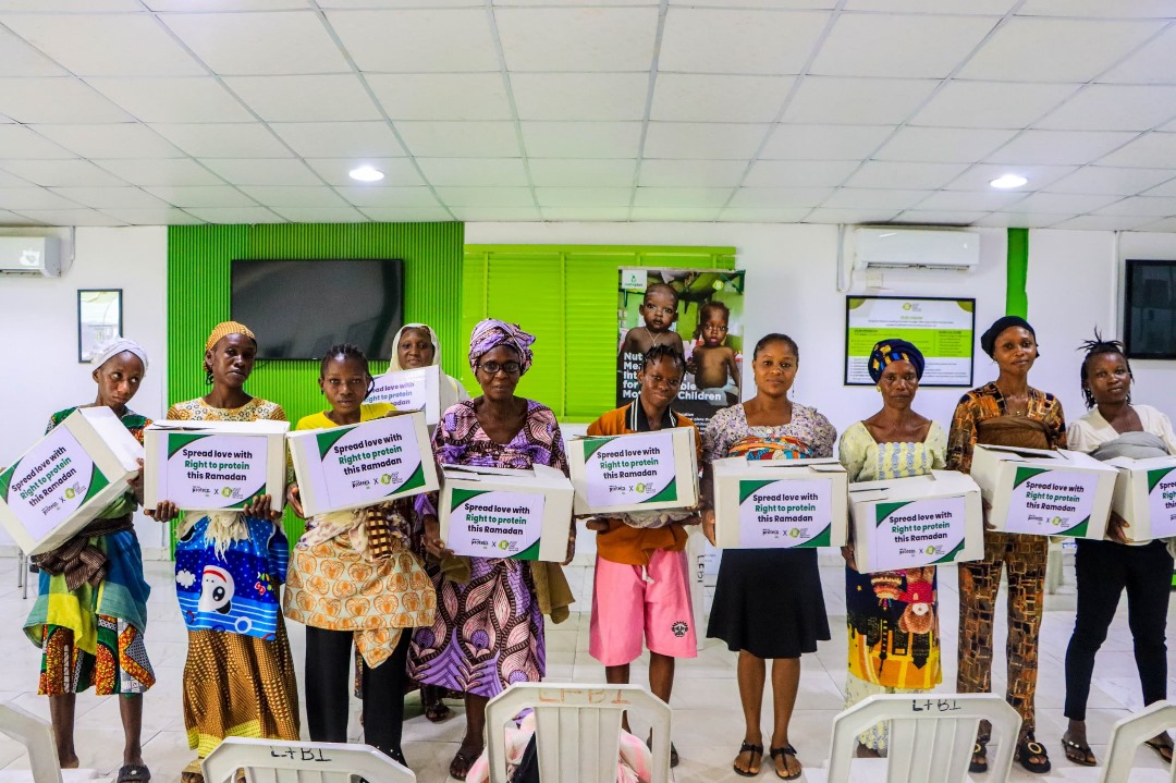 Right to Protein Nigeria, Lagos Food Bank Initiative share relief items to vulnerable households