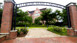 Six hurt after shooting at US varsity