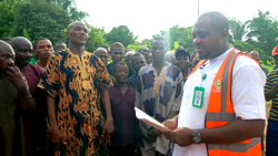 Edo Government gives relief to Maidoti, Gbelebu communities after clash