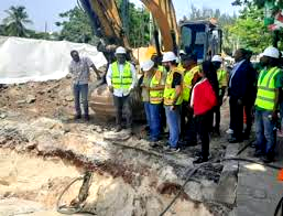 Day 2 of Independence Bridge closure: Chaos as Lagosians groan, blame govt
