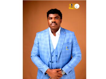 Meet Mohammed Olatunji, the Youngest Bank CEO in Nigeria honoured with Legit Business Award