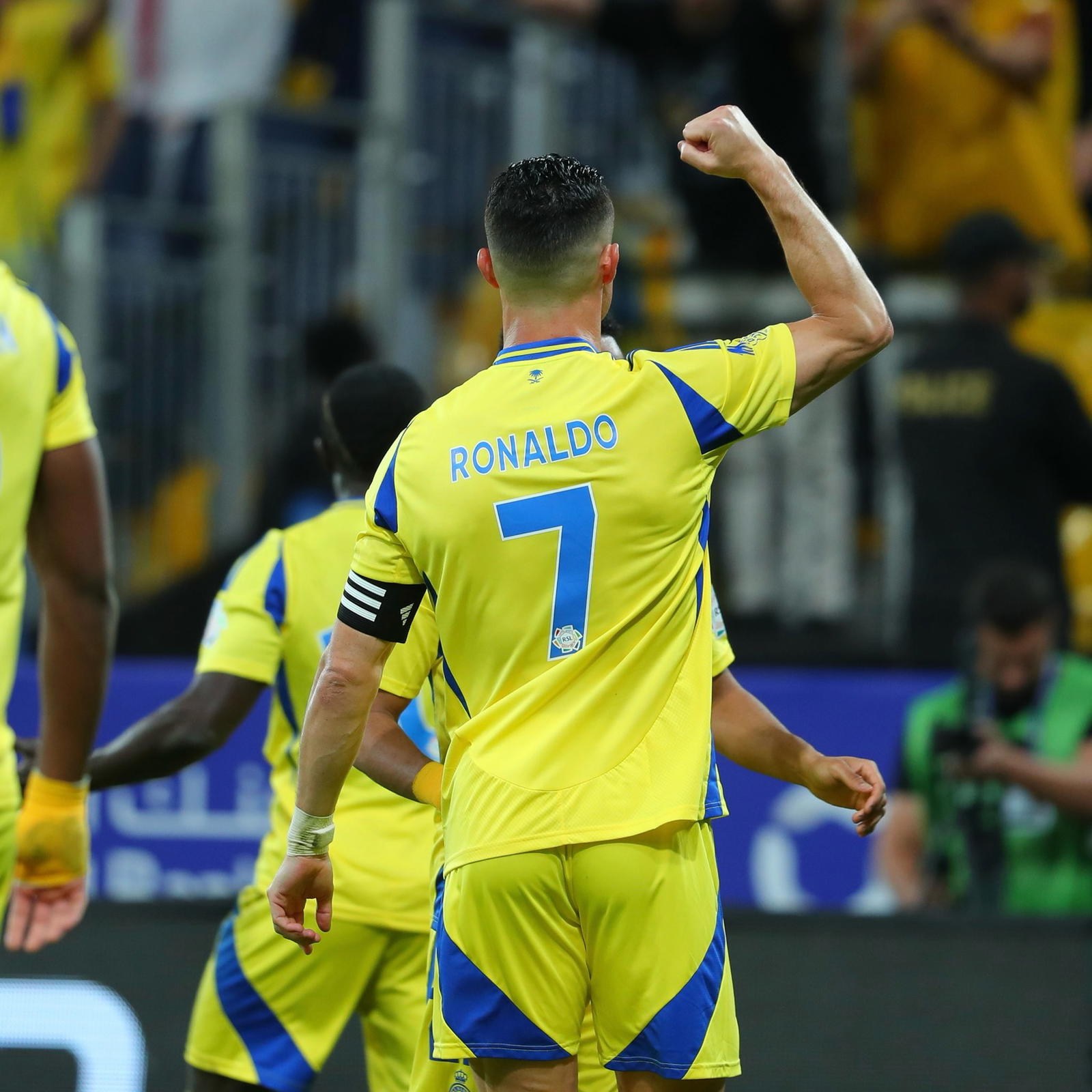 Ronaldo scores brace to keep Al-Nassr’s title hopes alive
