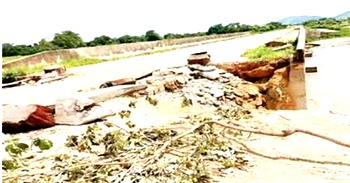 Rehabilitation of collapsed Taraba Bridge to begin next week – FG