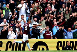 Tielemans keeps Villa in chase for Champions League place
