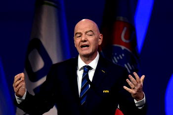UEFA move to defuse anger over Infantino delay at FIFA Congress