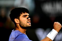 Alcaraz beats Sinner to win Italian Open