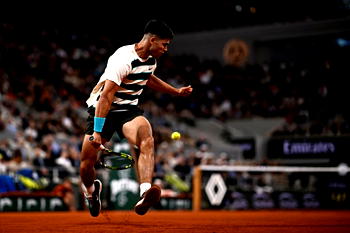 Alcaraz, Swiatek win at French Open as Sabalenka eyes third round