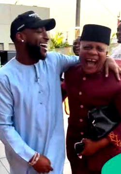 Bright Chimezie, Davido spark collaboration rumours after surprise meeting