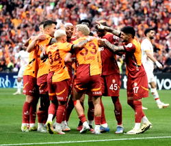 Osimhen wins Turkish Super League with Galatasaray