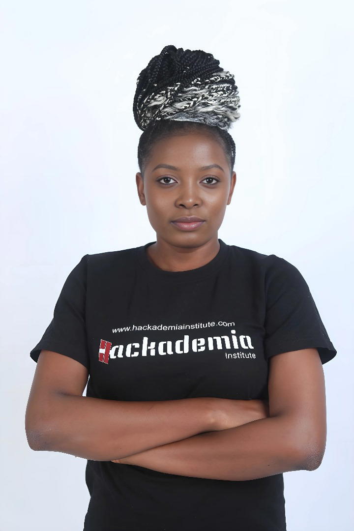 Hackademia Institute awards 100 scholarships to women in tech