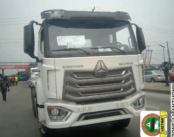 LASTMA warns against crossing expressways after lorry killed pedestrian