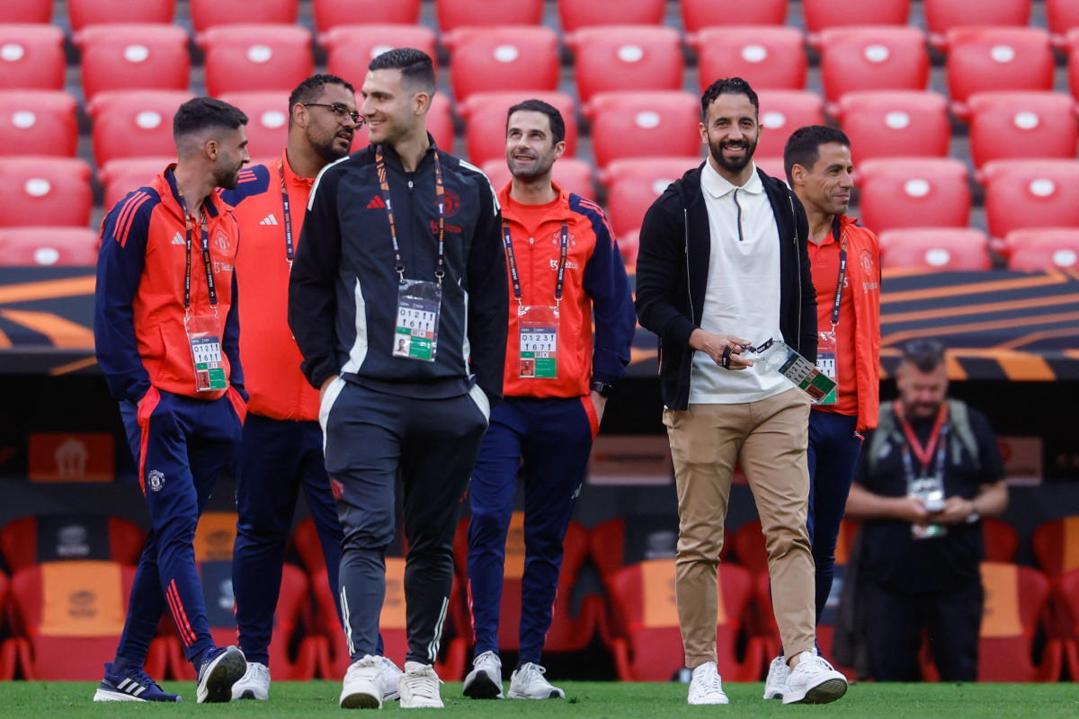 Man Utd unworthy of parade if they win Europa League – Gary Neville