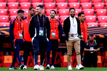 Man Utd unworthy of parade if they win Europa League – Gary Neville