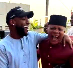 Video: Davido fulfills promise, hosts highlife singer Bright Chimezie in Lagos