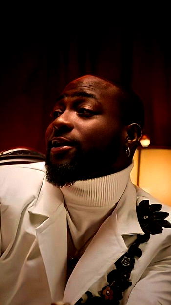 I’d have been a journalist, if I wasn’t musician – Davido