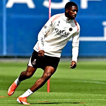 PSG’s Dembele to undergo treatment for leg issue before UCL final