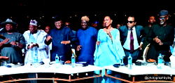 Gov. Otu unveils ‘Traces of Time’ as theme for Carnival Calabar 20th anniversary