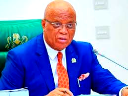 Governor Eno endorsed for second term as he doubles ward PAs’ salary to N500,000