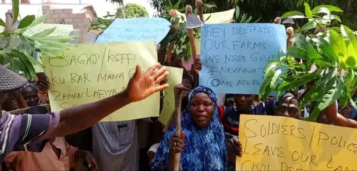 Protest in Keffi over alleged seizure of farmlands